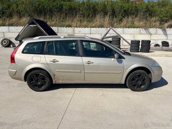 Renault Megane 1.6 - 3