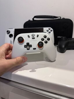 Asus Rog Ally Z1 extreme - 3