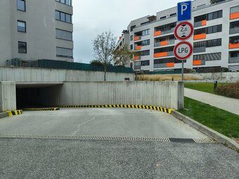 PRENAJMEM PARKING V REZIDENCII MALE KRASNANY - 3