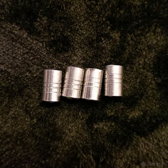 Škoda čiapočky ventilov - 3