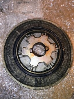 Predám náhradné diely na Citroen - 3