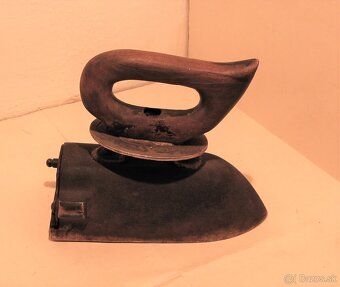 Stará žehlička - 2 - 3