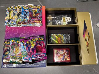 Pokemon TCG Ultra Premium Collection Charizard - 3