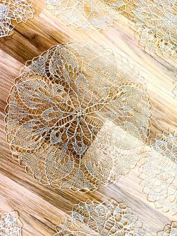 RUČNE HÁČKOVANÉ KRÁSNE DEČKY-3 sady - 3