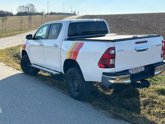 Toyota Hilux 2.8-150kW-automat - 3