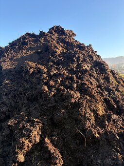 PREDÁM HNOJ- KRAVSKÝ HNOJ - 3