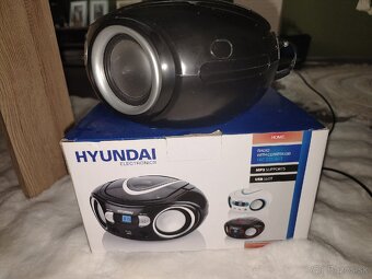 Predám prenosné rádio - 3