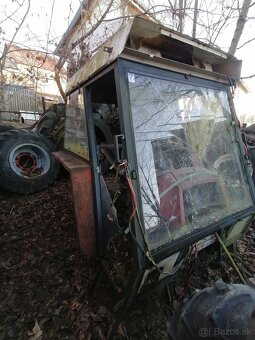 Predám kabínu na traktor zetor crystal - 3