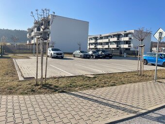 Parkovacie miesto štvrť Hroznová ul. Nové Mesto nad Váhom - 3
