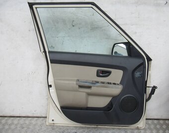 Kia Soul I 2008-2011 ľavé predné dvere - 3