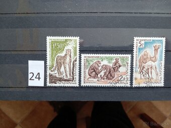 Poštové známky č.861 - 20 ks sérií SVET II. - fauna, flora - 3