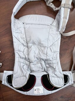 Nosic Ergobaby Adapt - 3
