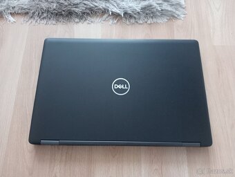 predám Dell latitude 5590 / dotykový displej /16gb ram / ssd - 3
