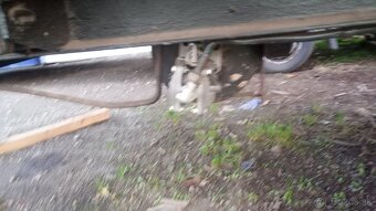 Predám vlečku 9t jedno napravová - 3