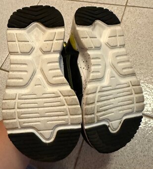 Predám chlapčenské snehule - 3