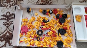 Stará stavebnica. - 3