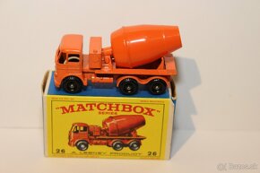 Matchbox RW Cement Lorry - 3