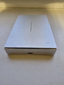 LaCie Porsche Design P'9223 4TB USB-C – externý disk - 3