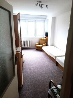Zariadený 4i byt v krásnom prostredí pod Malými Karpatmi - 3