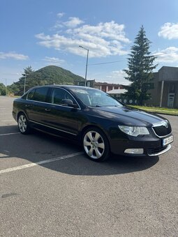 Škoda superb 2.0 tdi 125kw exclusive - 3