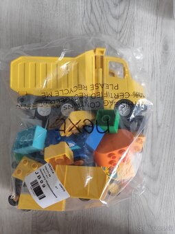 lego duplo auticka vratane McQeena z Cars - 3