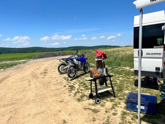 Moto kros250. Yamaha - 3