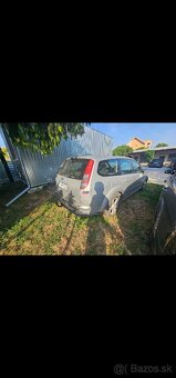 Ford Fokus 1.6 hdi 88kw 2008rok - 3