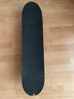 Skateboard - 3