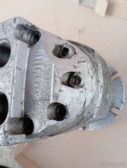 Hydraulické čerpadlo Praga V3S zbc62 - 3