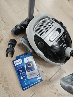 Electrolux ECS52B - 3