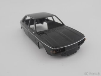 Karosérie, vraky 1/43 - 3