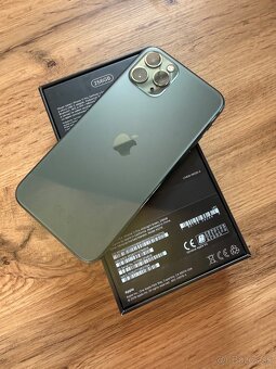 iPhone 11 Pro 256 GB Midnight Green - 3