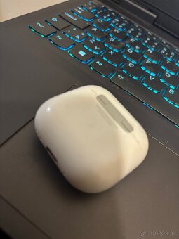 Airpods 4 krabicka - 3