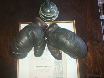 Starodávne boxerské rukavice - 3