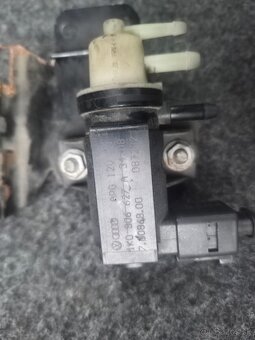 Regulátor tlaku Octavia 3 - 3