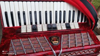 Harmonika -Akordeon.Royal Štandard Montána. - 3