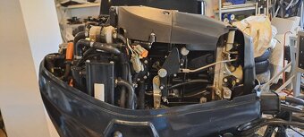 Lodný motor Evinrude 40hp, E-TEC - 3