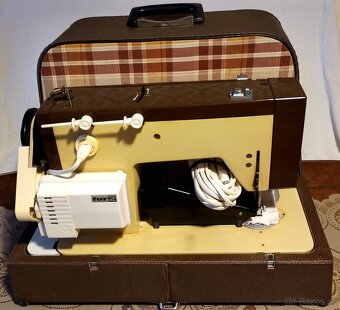 Šijací stroj Veritas. - 3