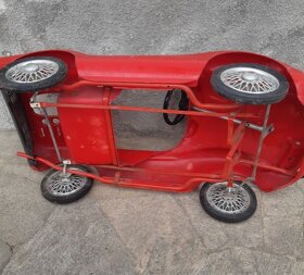 Šlapacie autíčko Ferrari Dino 1969 - 3