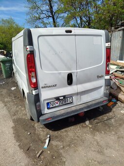 Renault traffic - 3