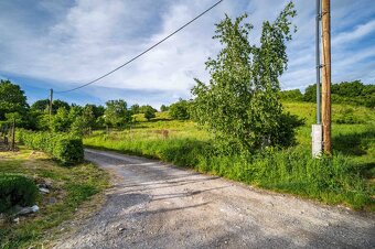 TOREA - POZEMOK NA PREDAJ - 5480 m2 - SVÄTÝ JUR, OKRES PEZI - 3