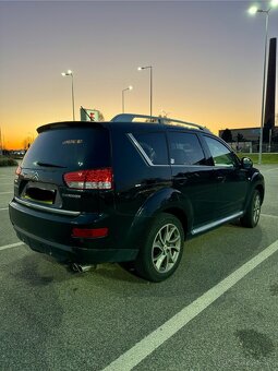 Predám Citroën C-Crosser 4x4 2.2hdi 2011 - 3