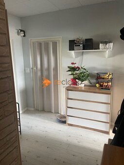 Prakticky riešený 2-izbový byt s extra miestnosťou - 3