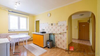 Znížená cena Priestranný 2 izbový byt na predaj v srdci Pez - 3