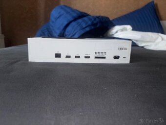 X box Series S - 3