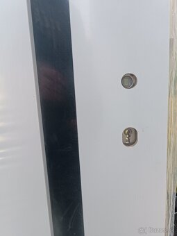 Interiérové dvere 80ky a 60ky pravé - 3