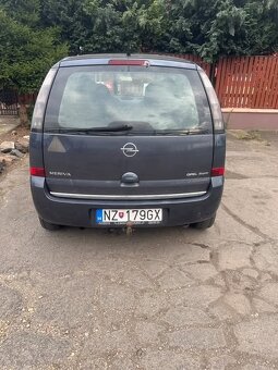 opel meriva - 3