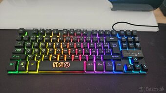 Herný PC + 24palcový LCD + podsvietená myš a klávesnica - 3