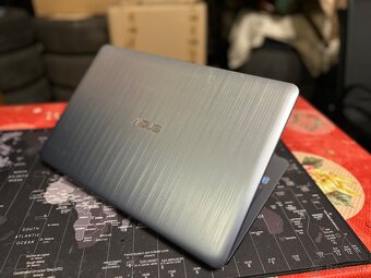 Predám notebook Asus VivoBook X540UB - 3