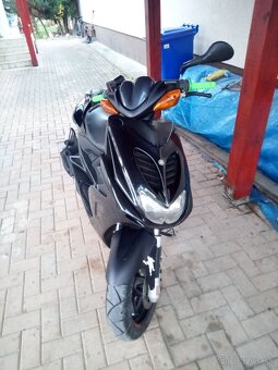 Yamaha aerox - 3